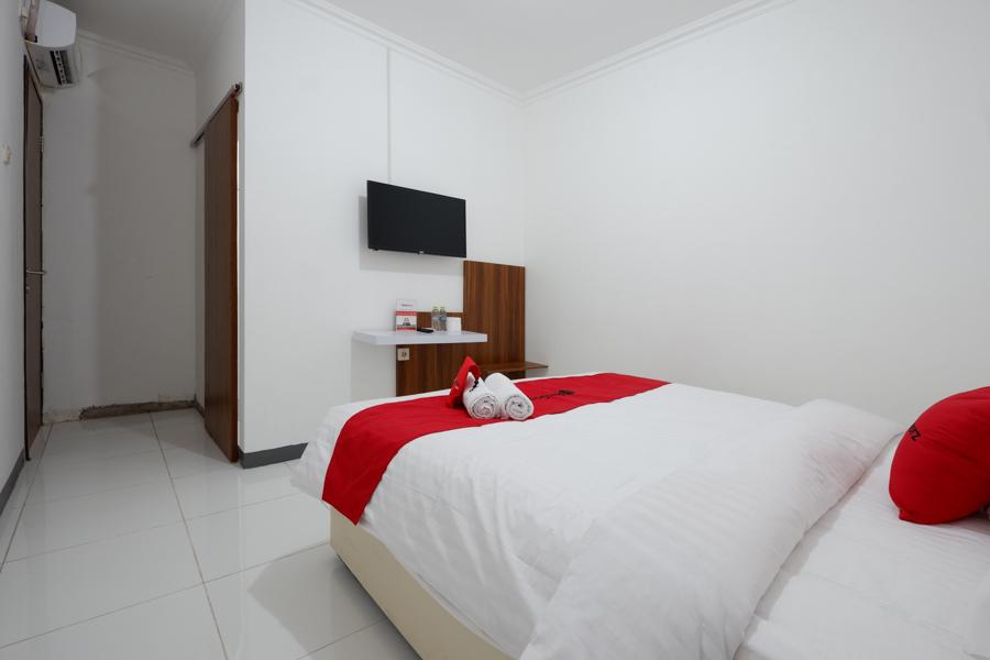 OYO 90426 Near Mall Ciputra 2 Semarang Exteriör bild